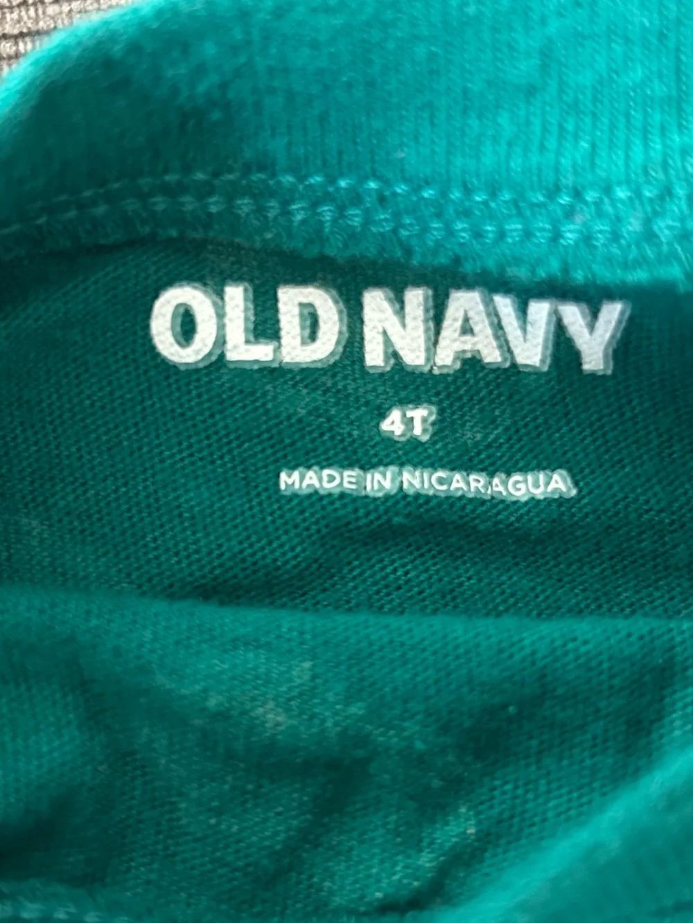 5/$20 Old Navy Planet Shirt Long sleeve 4T